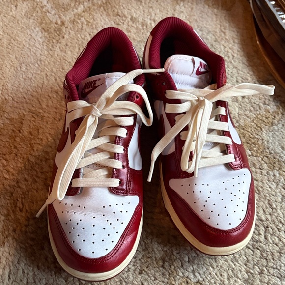 Women's Nike Dunk Low PRM Vintage Team Red - Picture 3 of 7